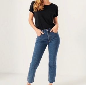 Abercrombie zoe natural rise ankle straight raw hem denim jeans